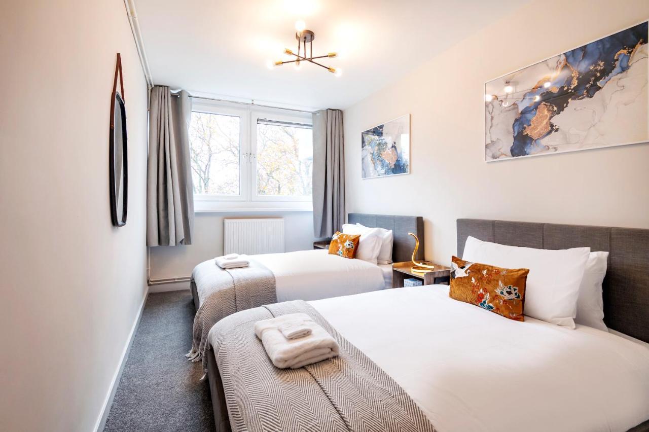 Lovely 4 Bedroom Flat In Wandsworth- London Exterior foto