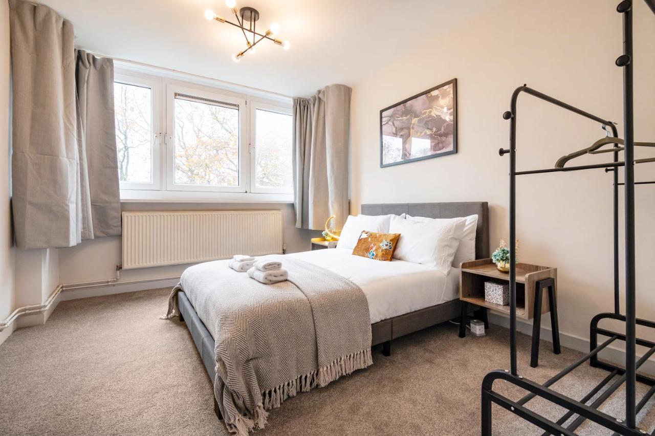 Lovely 4 Bedroom Flat In Wandsworth- London Exterior foto