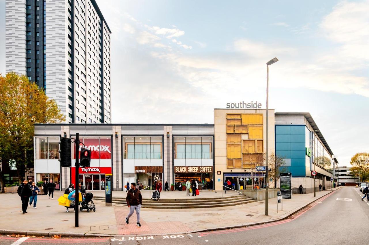 Lovely 4 Bedroom Flat In Wandsworth- London Exterior foto